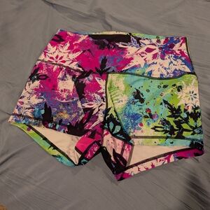Snowflake Workout Shorties